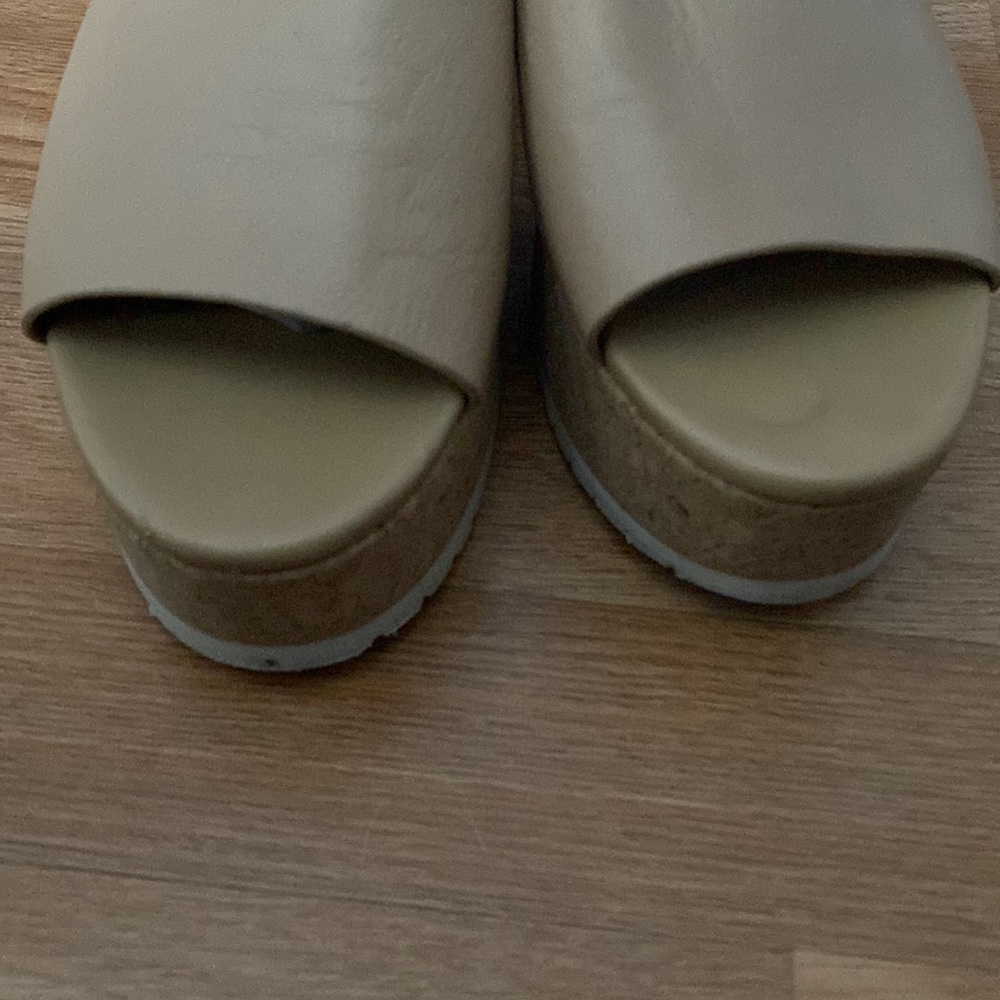 Vince. James-B Cappuccino Leather Cork Platform Sandals - Picture 6 of 9